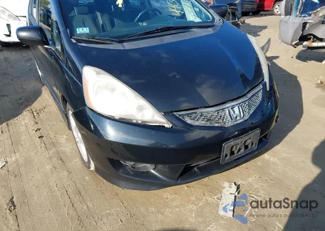 2011 Honda Fit Sport z USA, uszkodzony, nr VIN JHMGE8H62BS006623